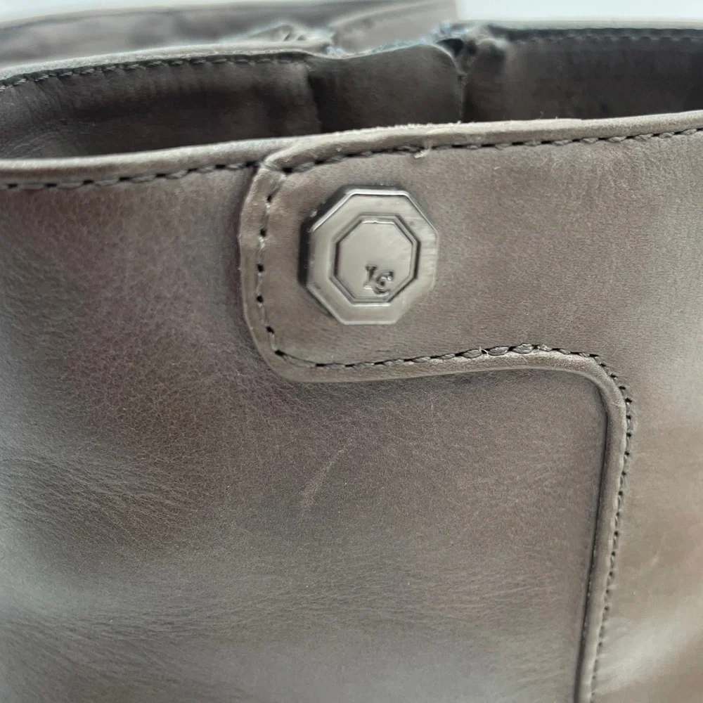 Louise et Cie Lo-Courmay Bootie.  Size 8.5